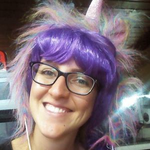 Meet your Posher, Emily